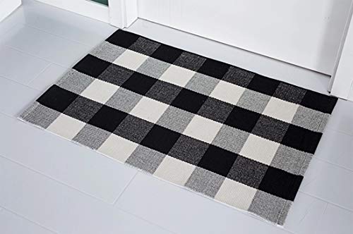 Fennco Styles Contemporary Buffalo Plaid Area Rug 24 x 35 Inch Small Rug for Living Room, Kids Room, Bedroom Décor
