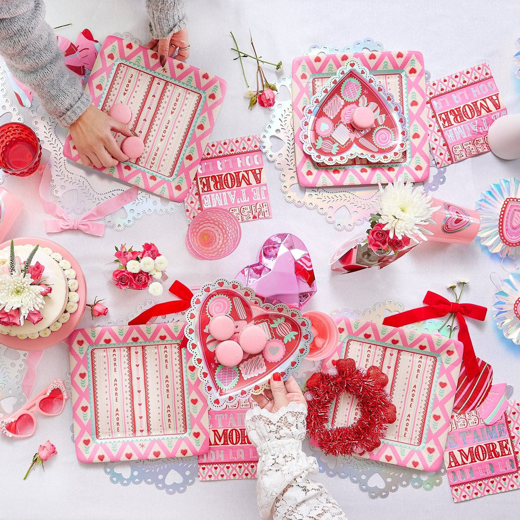 Sweetheart Iridescent Doily Placemats (10 count)
